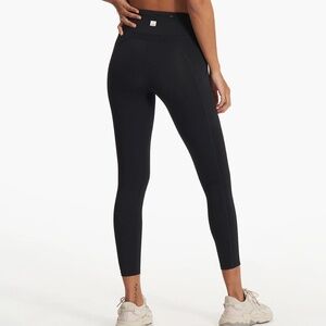 Vuori Black Leggings